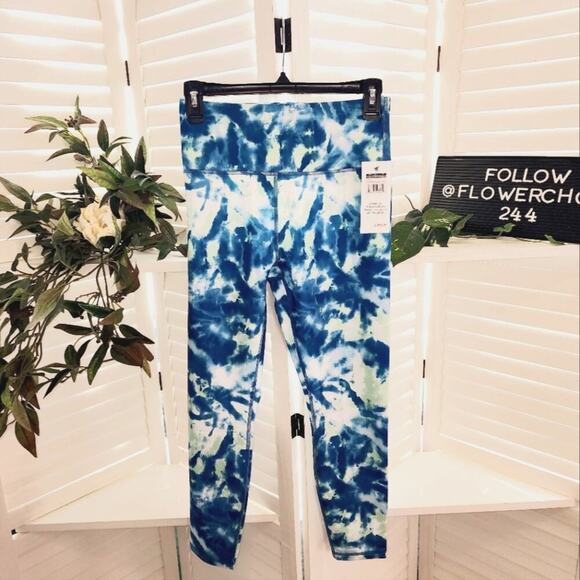 WILDFOX TIE DYE BLUE LEGGINGS MED - Picture 2 of 9